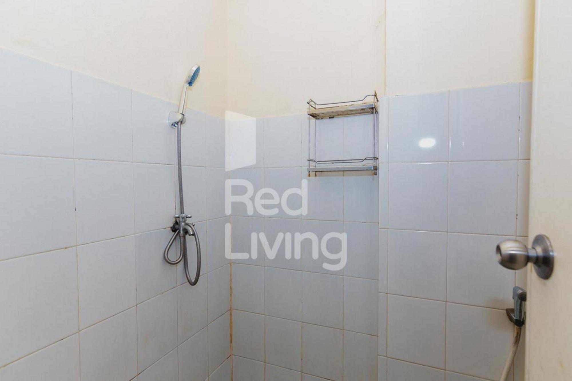 Redliving Apartemen Casablanca East Residence - Kayla Property Tower B Jakarta Room photo